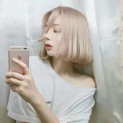 她是我爸爸